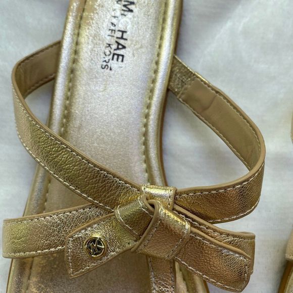 MICHAEL KORS Women Metallic Gold Bow Sandals - NEW NWOB - Picture 7 of 12